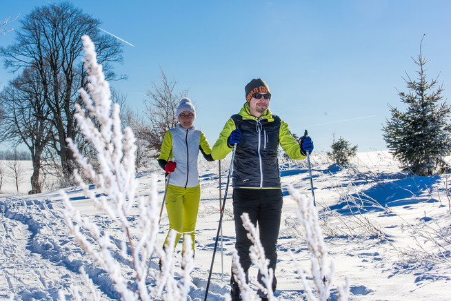 Skilanglauf und Winterwandern, Husky-Touren und Snowkiten
