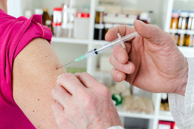 Wer sich jetzt impfen lässt, kann meist noch rechtzeitig den Impfschutz aufbauen