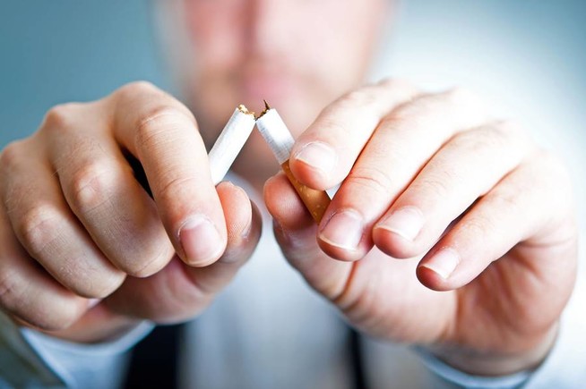 Tabak ist ein Hauptrisikofaktor für Lungenkrebs und andere Tumorerkrank