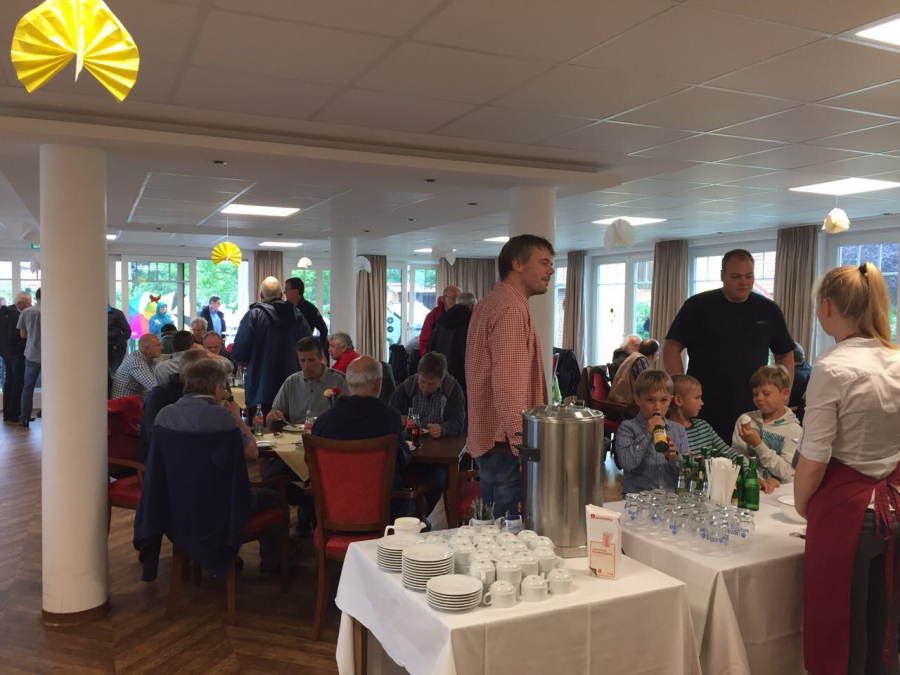 Pflegeheim Familie Larisch