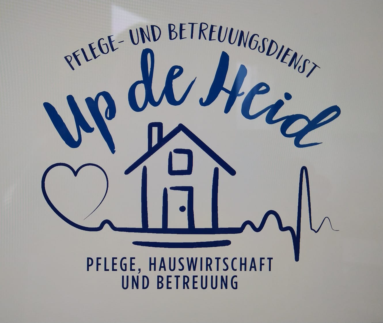 Logo: Pflege und Betreuungsdienst Up de Heid GmbH