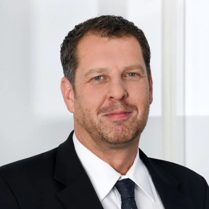 Geschäftsführung: Manfred Lang