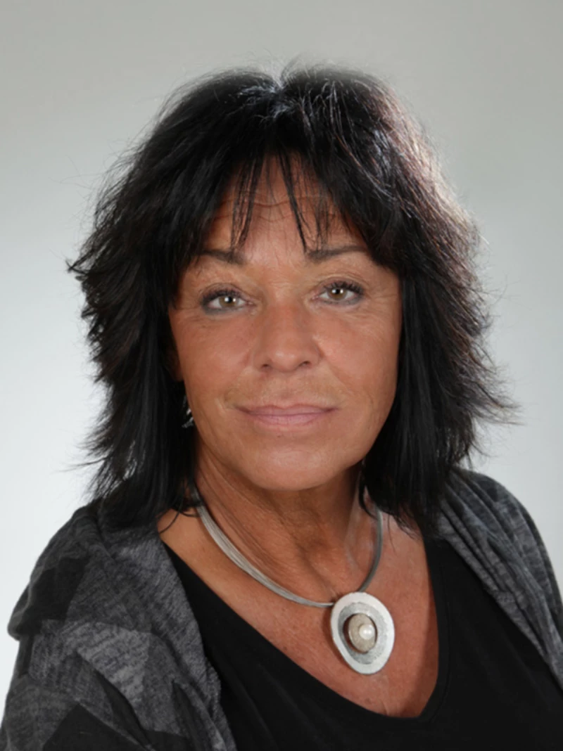 Heim- und Pflegedienstleitung: Schuppert